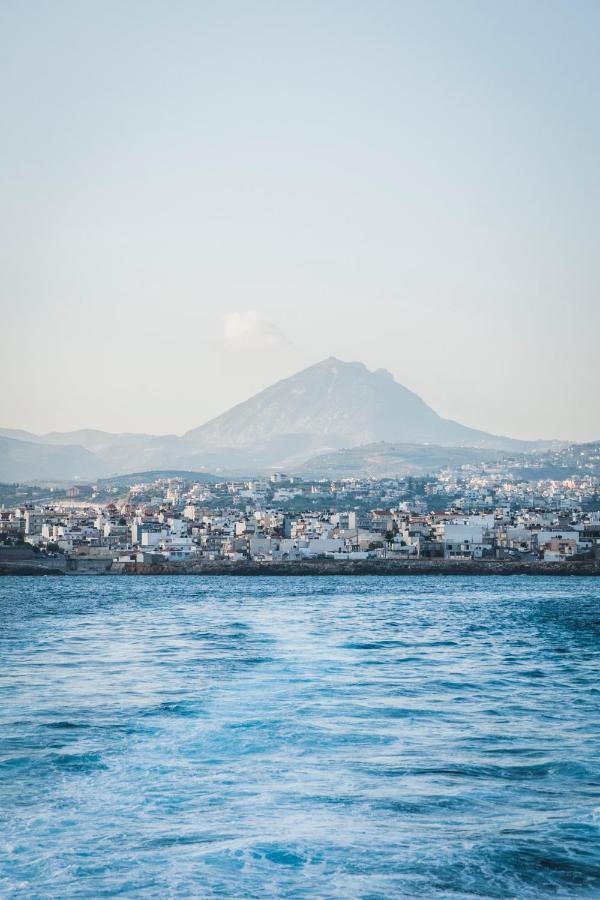 Minos By Agora Luxury Apartments In The Heart Of Heraklion Bagian luar foto
